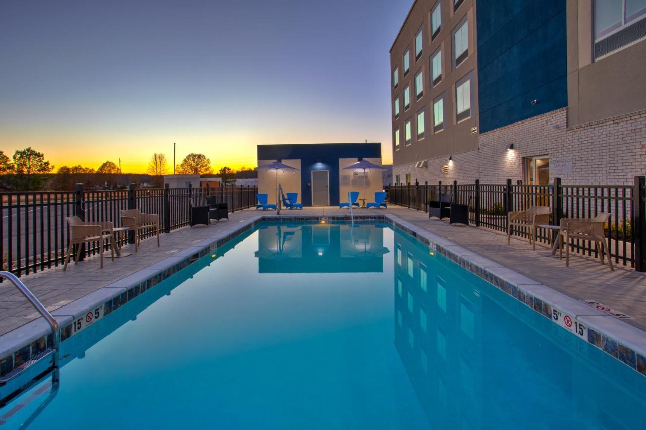 Hampton Inn Paris, Tn Zewnętrze zdjęcie